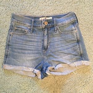 Hollister High Rise Short Shorts